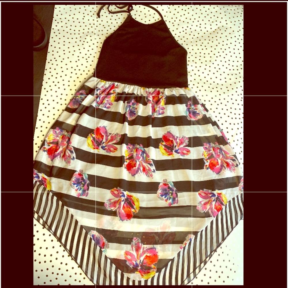 Xhilaration - Summer Beauty: Halter Dress
